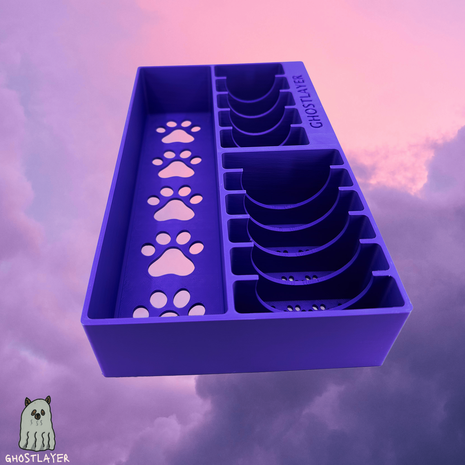 The Brussels Griffon -- Dog Grooming Clipper and Blade Holder. Holds One Large Clipper, 6 Wide and 5 Standard Blades. Optional Lid.