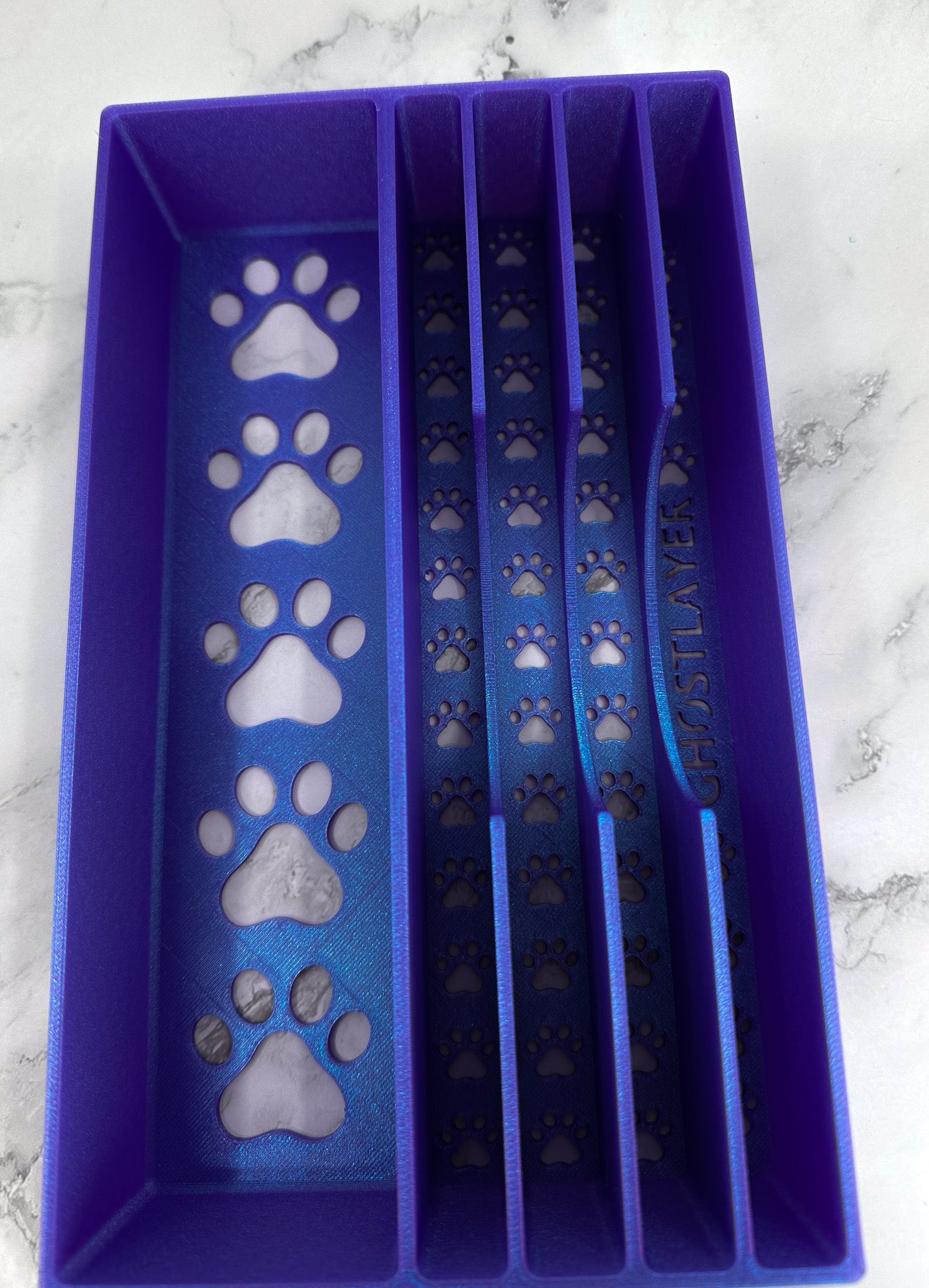 The Stabyhoun -- Dog Grooming Clipper and Shear Holder. Holds One Large Clipper and four shears. Optional Lid.