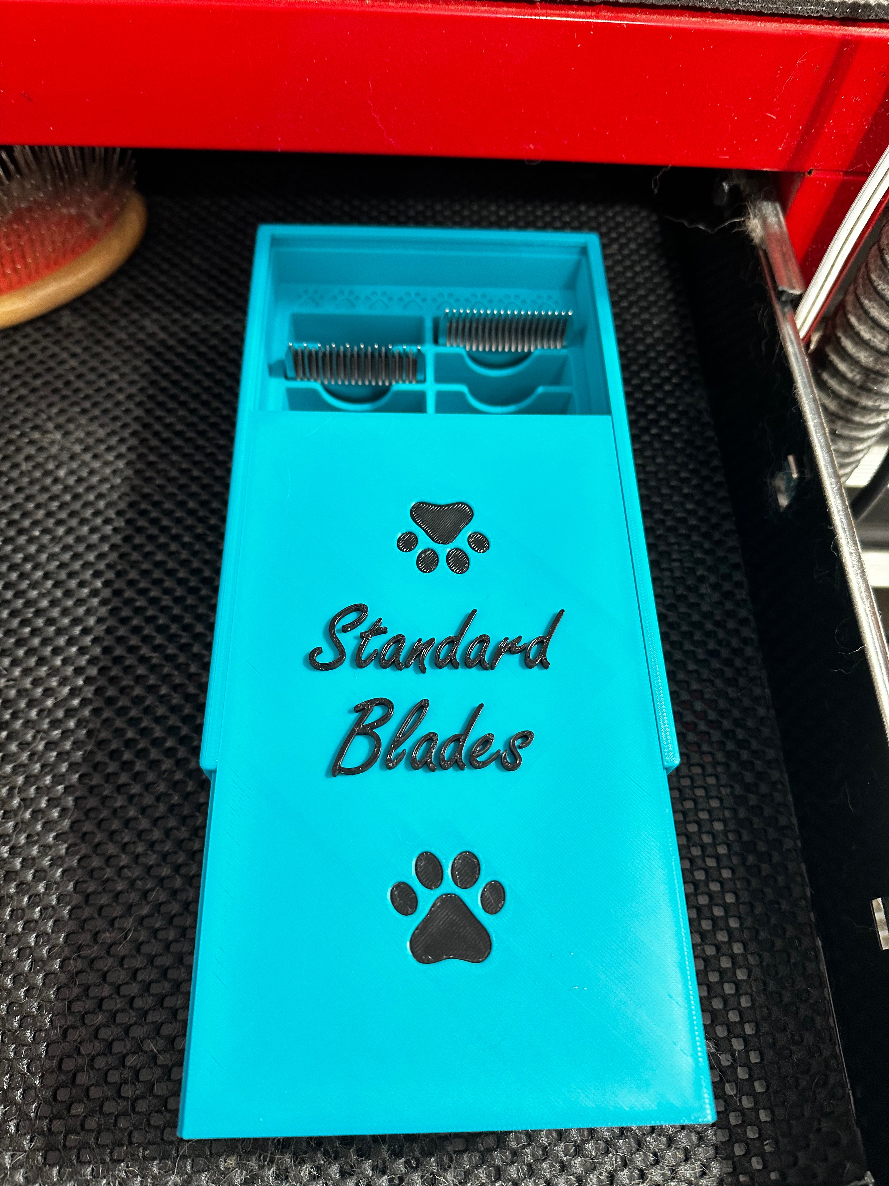 The Blade Box- *Standard* Dog Grooming Standard Size Clipper Blade Holder with Lid | up to 20 |