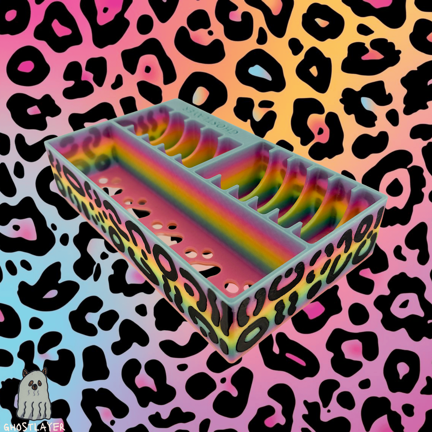 The Leesa Feral Brussels Griffon -- Dog Grooming Clipper and Blade Holder. Holds One Large Clipper, 6 Wide and 5 Standard Blades