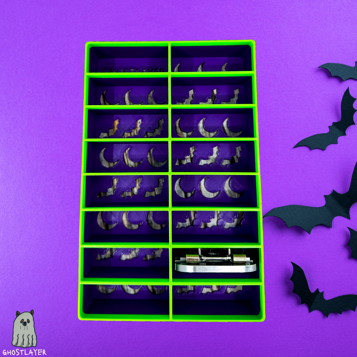 The Corgi -*Halloween-Ghastly Purple and Green* Dog Grooming Standard Size Clipper Blade Holder | up to 16 |