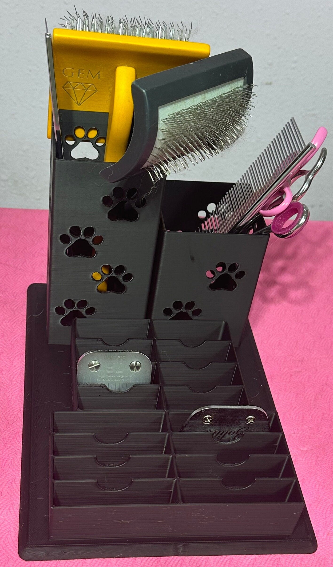 The Doodle--Dog Grooming Brush and Standard/Wide Size Blade Holder, Simple Organizer | Custom Color |